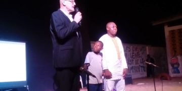 Caravane des enfants conteurs du Bénin : L&rsquo;ONG Terre Rouge honore ses partenaires et les enfants