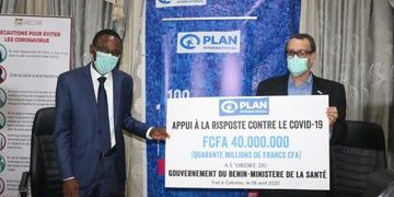 Lutte contre le coronavirus : Plan International Bénin appuie le ministère de la Santé avec une contribution financière de 40 millions de FCFA