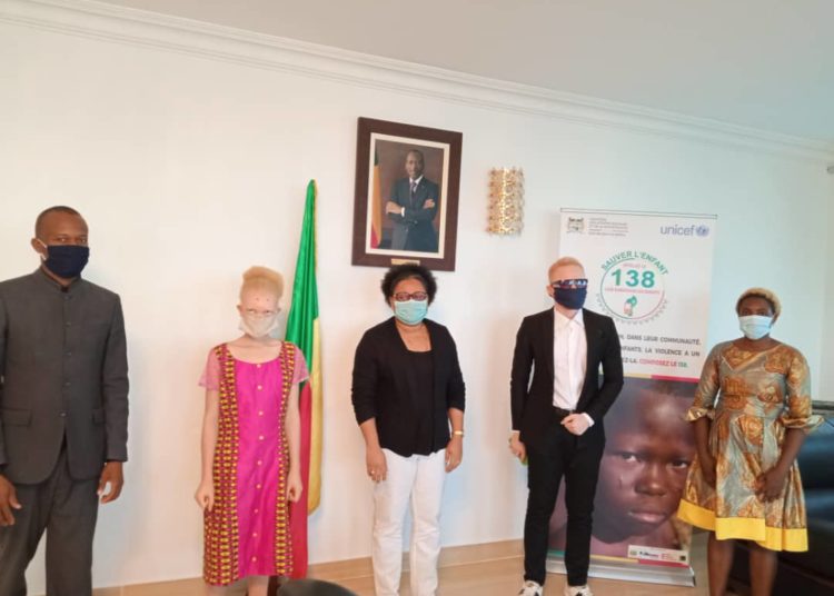 Audience au cabinet  du ministre des Affaires Sociales et de la Micro finance : Pamela CAPO CHICHI, présidente de l’ONG  Valeurs Albinos a été reçue en audience  ce mardi  par la Ministre Véronique TOGNIFODE MEWANOU