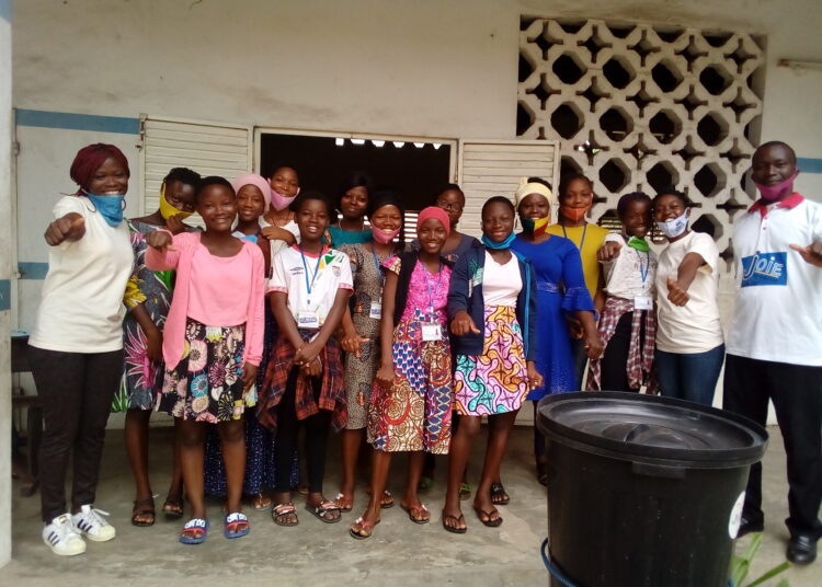 Éducation sexuelle : l’ONG « Joie dans la cité » sensibilise les adolescentes.