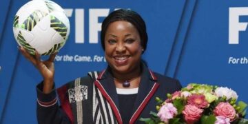 Afrique / Sport féminin : « Femmes, ne vous sous-estimez pas », lance la SG de la FIFA, Fatma SAMOURA