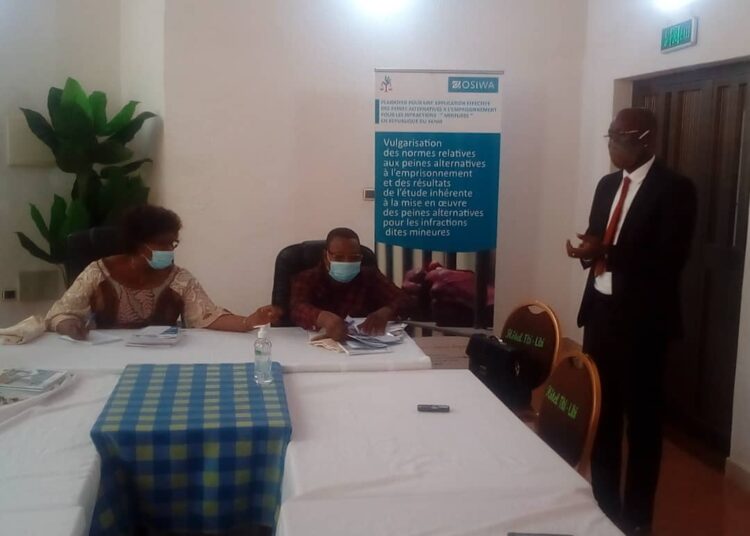 Bénin / Mise en œuvre des peines alternatives à l’emprisonnement pour les infractions dites mineures: Les acteurs de la justice s’approprient et valident le rapport de l’étude de l’ONG Changement Social Bénin.