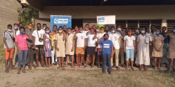 Bonou / Mise en œuvre du Projet « Aux filles l’égalité »: Plan International Bénin sensibilise les apprenantes pour la réduction des grossesses précoces et non désirées.
