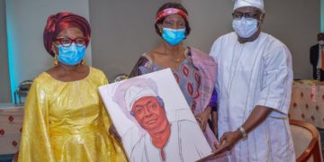 Célébration des mérites du doyen des juges de la Haute Cour de justice: Marie-Cécile Zinzindohoué honore le président Ousmane Batoko