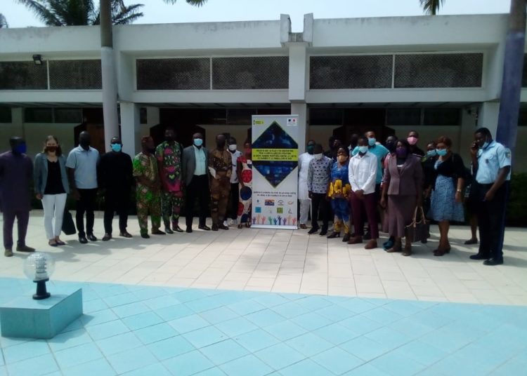 Bénin / Protection des travailleurs de sexe et des personnes atteintes d’albinisme : Amnesty International et ses partenaires valident deux avant-projets de loi