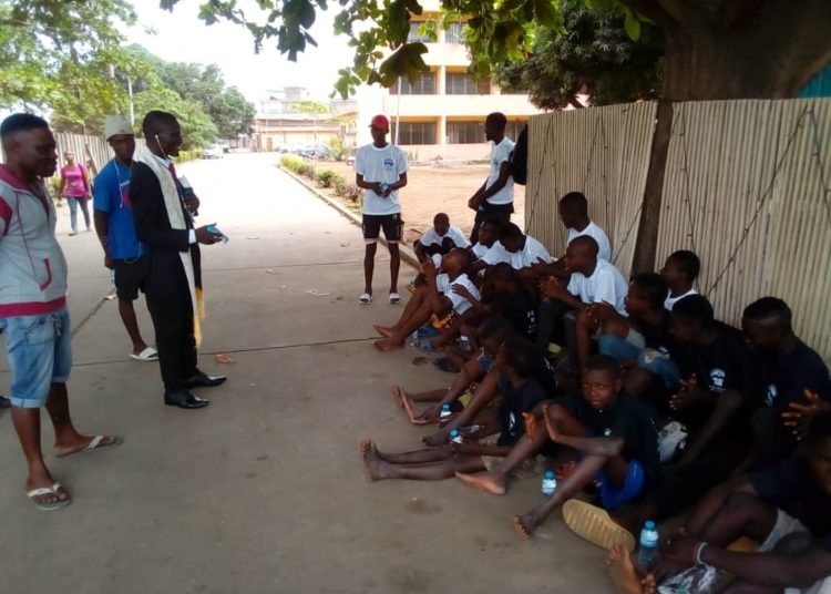 Société / Réintégration sociale des enfants de la rue : Le prophète Adjignon Babatounde de l’église « Universelle Unions de Christ » en combat contre la délinquance juvénile.