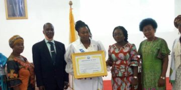 Bénin / Reconnaissance de mérite : La Présidente de l&rsquo;ONG FND, Hélena Capo-Chichi distinguée « Ambassadrice de Paix ».