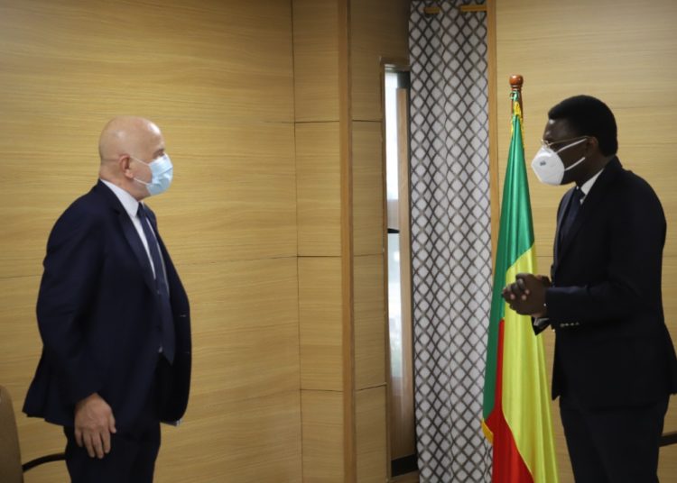 Benin / Audience à la Cour constitutionnelle : Joseph Djogbenou reçoit le Secrétaire général de l’AFCNDH Michel Forst