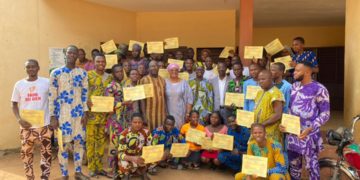 Formation des jeunes sur la gestion des projets humanitaires : Martine Bankolé fait œuvre utile à Adja-Ouèrè