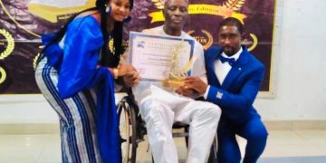 Célébration de la 7ème Édition de la nuit des élites: Le Président de la FAPHB, Nassirou Domingo distingué pour son leadership