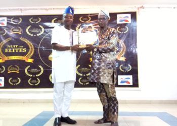 7ème édition de la nuit des Élites : Les efforts du Dr Roger TAWES de la Direction de l’Emigration et de l’Immigration salués