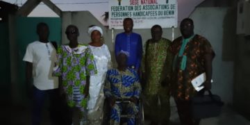 Promotion et protection des droits des personnes handicapées : la CBDH et la FAPHB se concertent pour des actions en synergie