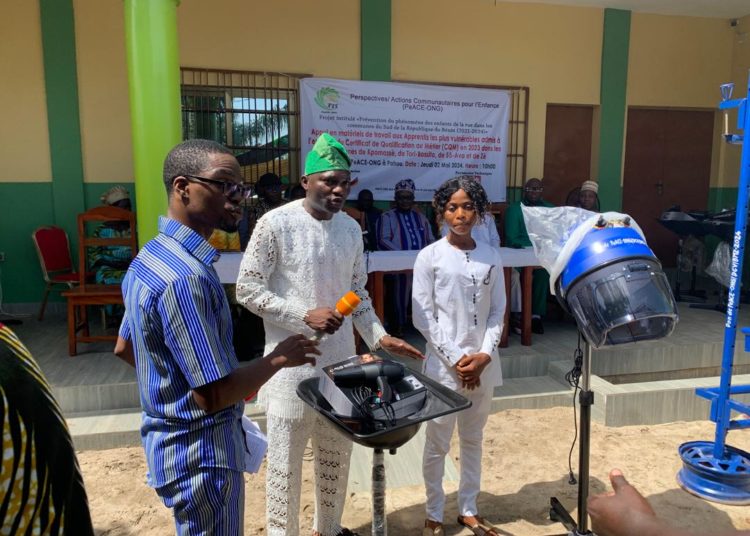 Appui en matériels aux apprentis vulnérables: PeACE ONG fait œuvre utile
