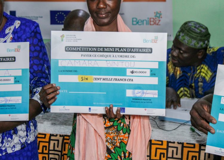 Formation en entrepreneuriat et appuis financiers :  79 personnes handicapées outillées pour leur autonomisation socio-économique