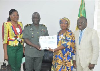 Terrorisme et Droits humains : Le Chef d&rsquo;Etat-major Général reçoit une délégation de la CBDH