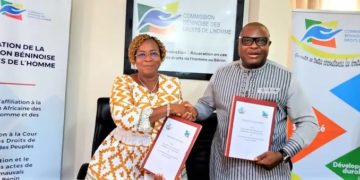 Enracinement des droits de l’Homme dans les communes de l’Atlantique et du Littoral: La CBDH s’engage avec l’ACAL à travers une convention de partenariat.