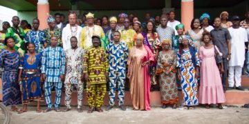 Mise en œuvre des projets des bénéficiaires du Programme d&rsquo;Appui à l&rsquo;Égalité de Genre à Cotonou: Stella Élodie TSAGLI mobilise les leaders communautaires pour la consolidation de la paix à Hindé