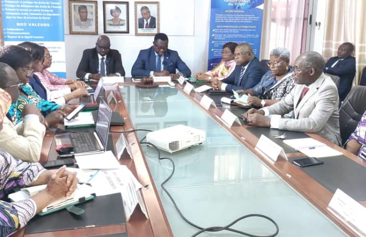 Mécanisme National de Prévention de lutte contre la torture: La CBDH et la CNDH du Togo échangent leurs expériences